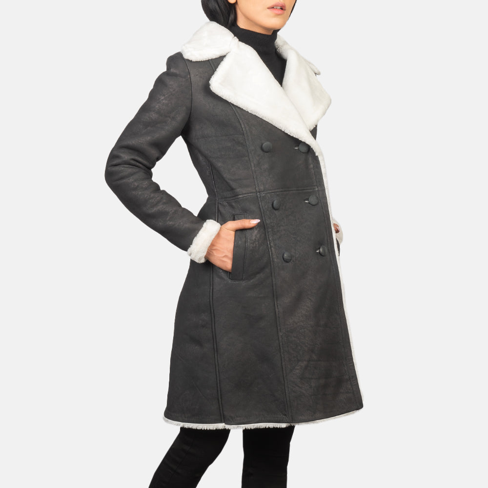 Women Black  Shearling Coat – A stylish blend of luxury, warmth, and timeless design.