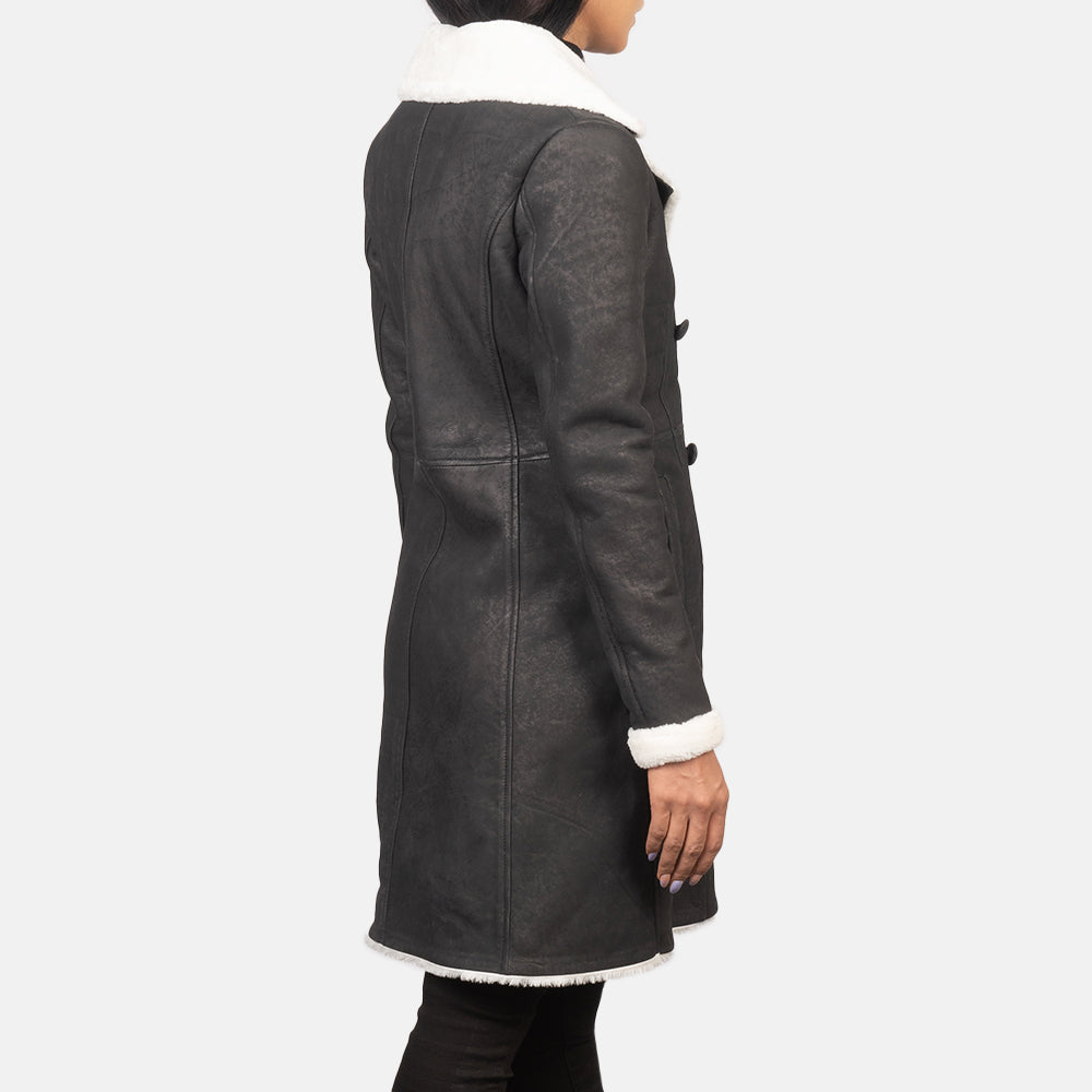 Women Black  Shearling Coat – A stylish blend of luxury, warmth, and timeless design.