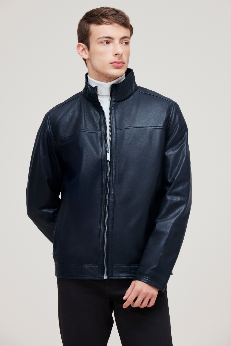Jack lamb leather bomber with slim fit, front zip and quilted lining—stylish for any occasion.
