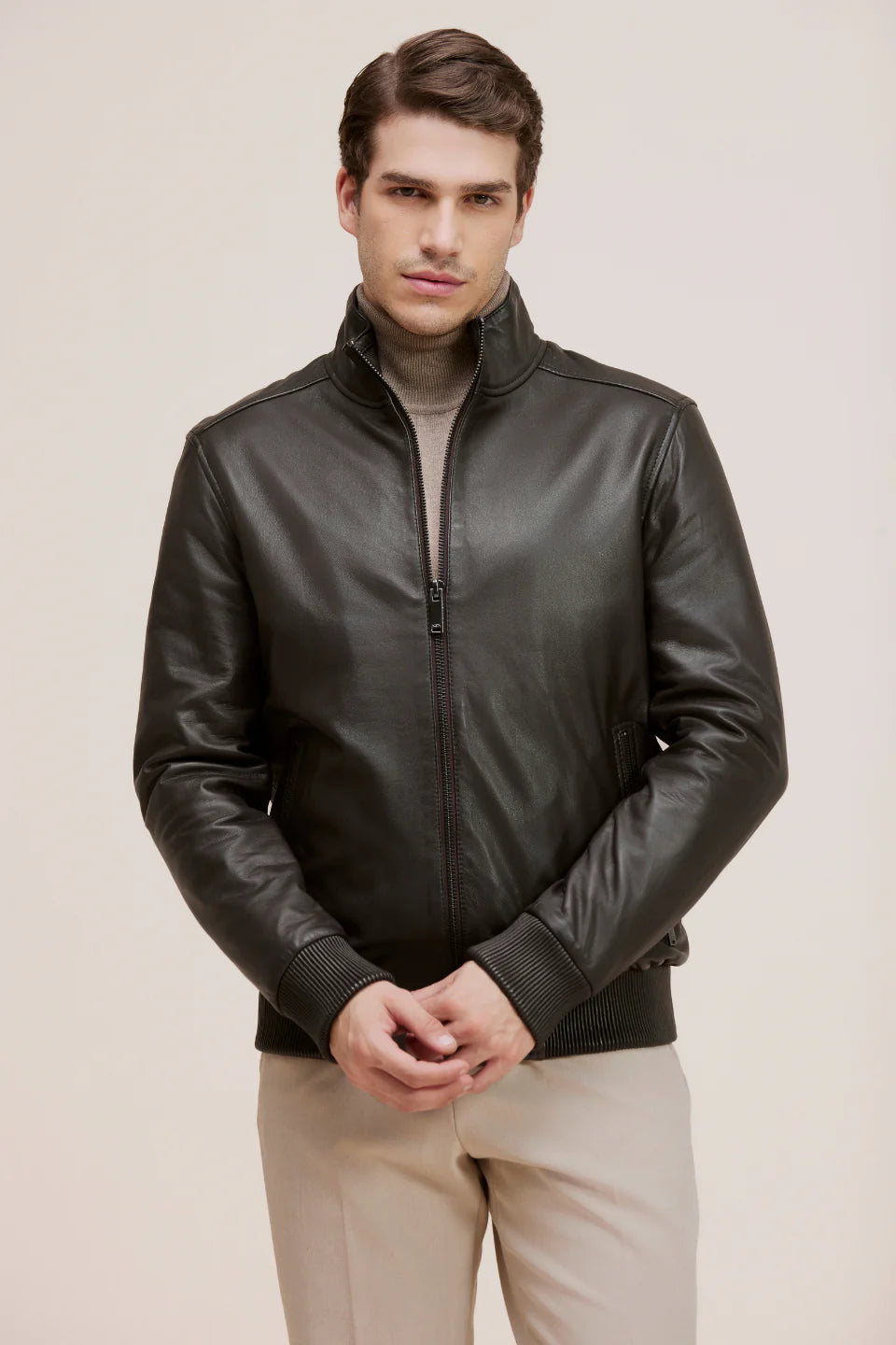 Arman bomber with ribbed detail and versatile style leather Jacket
